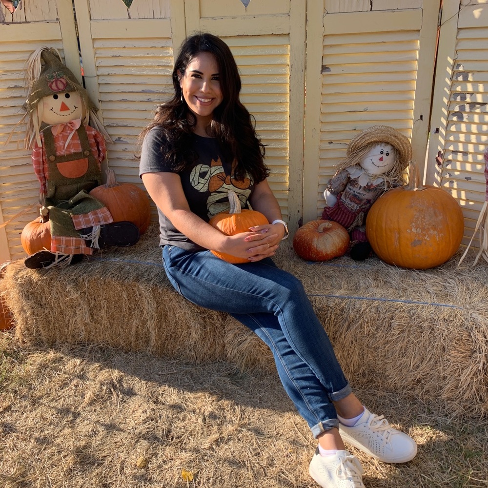 Meet your Posher, Marissa